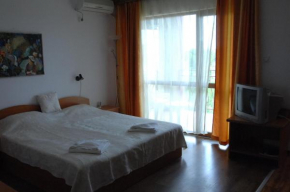 Condo Hotel Valentina